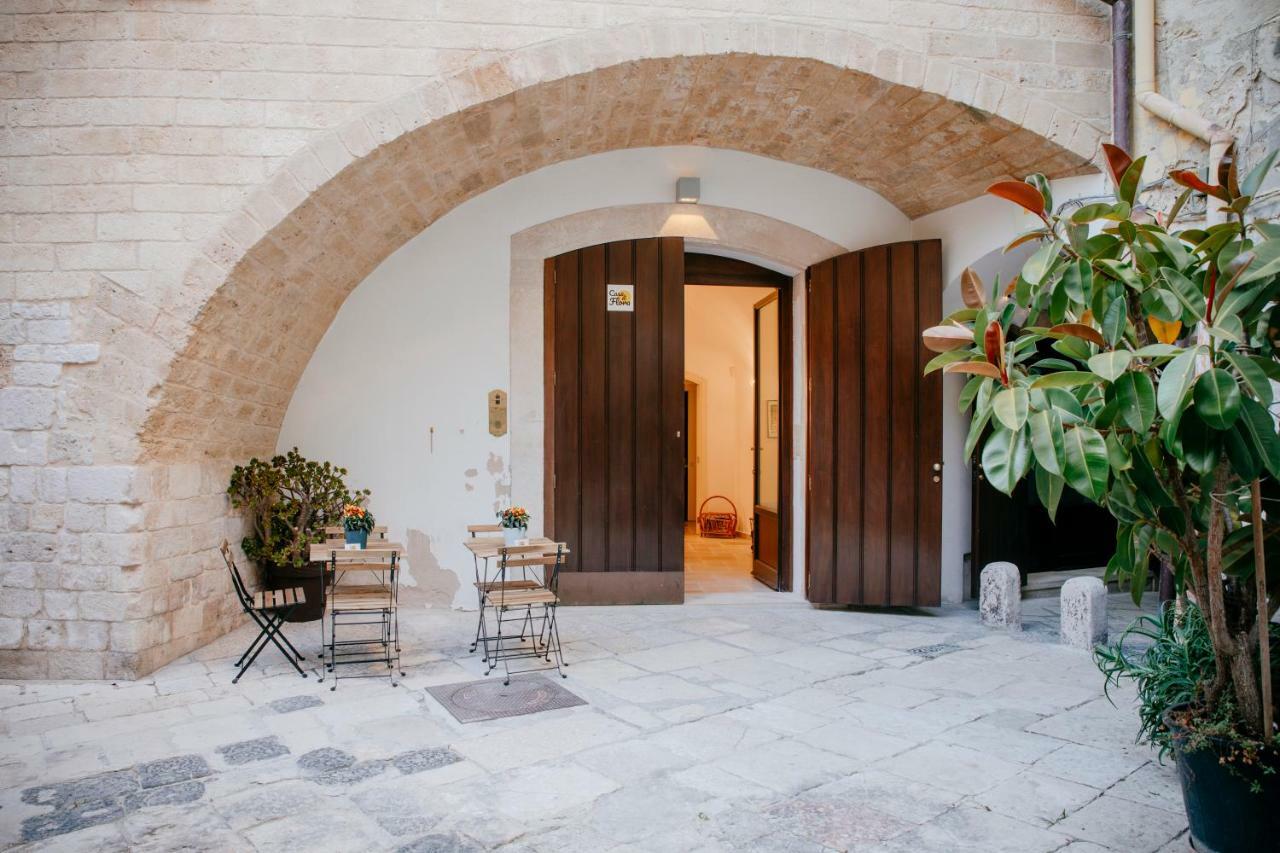 バーリ La Casa Di Flora Bed & Breakfast エクステリア 写真