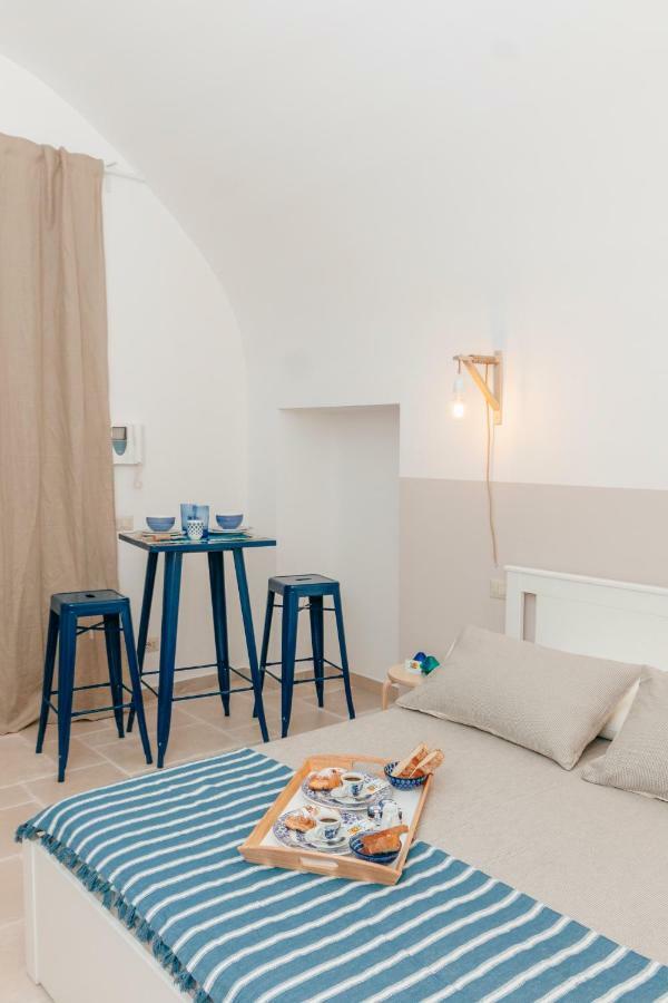 バーリ La Casa Di Flora Bed & Breakfast エクステリア 写真