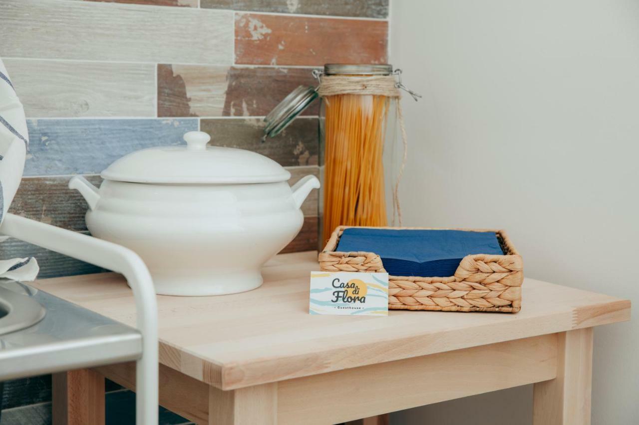 バーリ La Casa Di Flora Bed & Breakfast エクステリア 写真