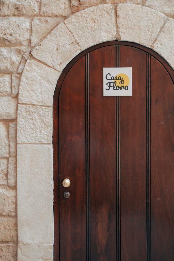 バーリ La Casa Di Flora Bed & Breakfast エクステリア 写真